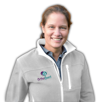 Brenda Hoogelander-moderator-orthoquest-veterinarians-200